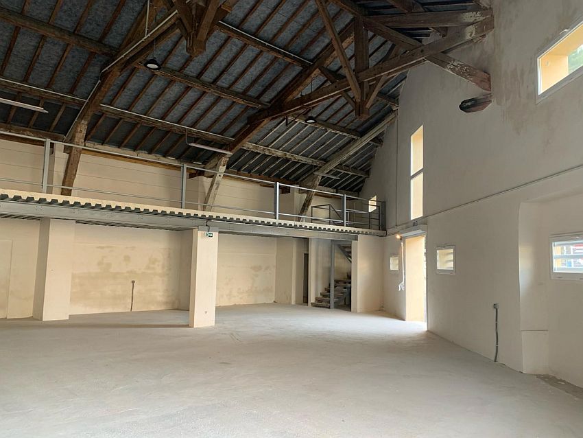 Local d'activités Location 06300 NICE