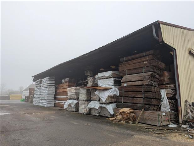 Terrain Location 77450 ESBLY