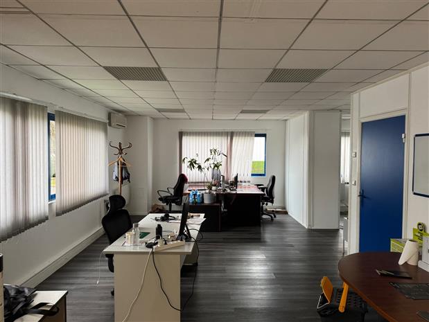 Local d'activités Location 91280 ST PIERRE DU PERRAY