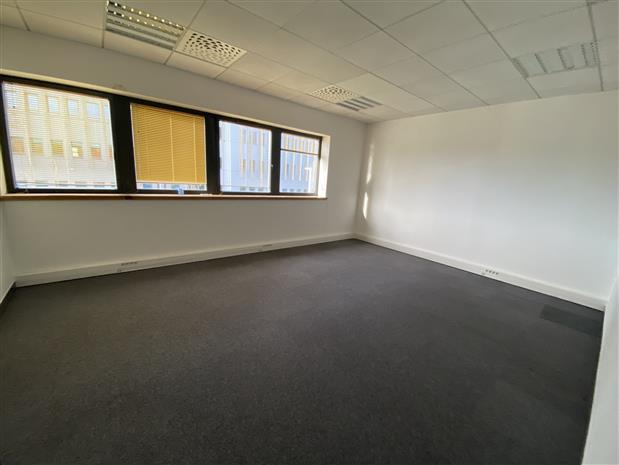 Bureau Location 35000 RENNES 4BIS ALLEE DU BATIMENT