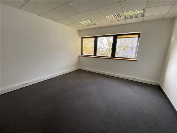 Bureau Location 35000 RENNES 4BIS ALLEE DU BATIMENT