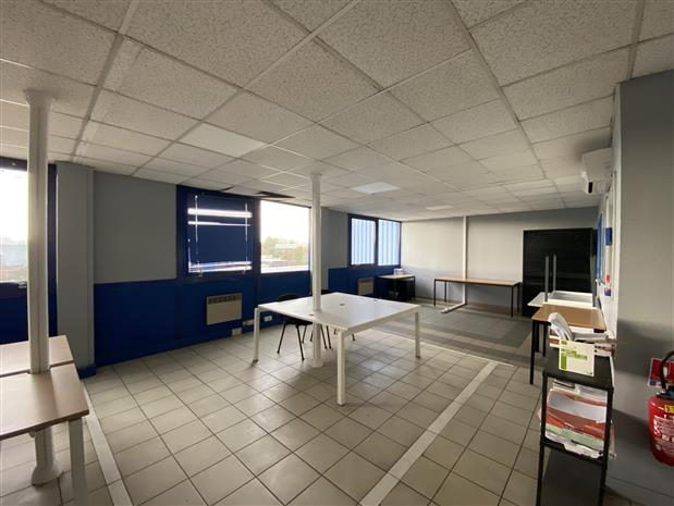 Local d'activités Location 77127 LIEUSAINT