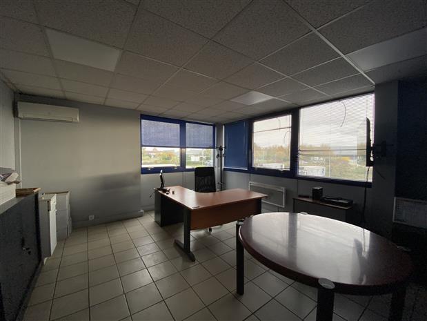 Local d'activités Location 77127 LIEUSAINT