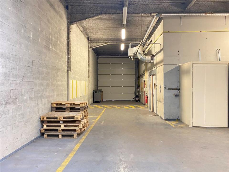 Local d'activités Location 93330 NEUILLY SUR MARNE