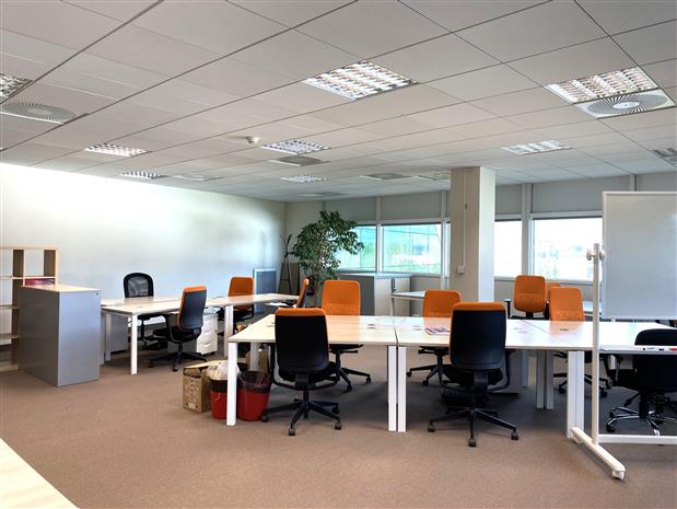 Bureau Location 31100 TOULOUSE 3 AVENUE HUBERT CURIEN