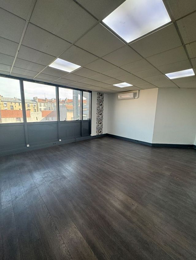 Bureau Location 93500 PANTIN