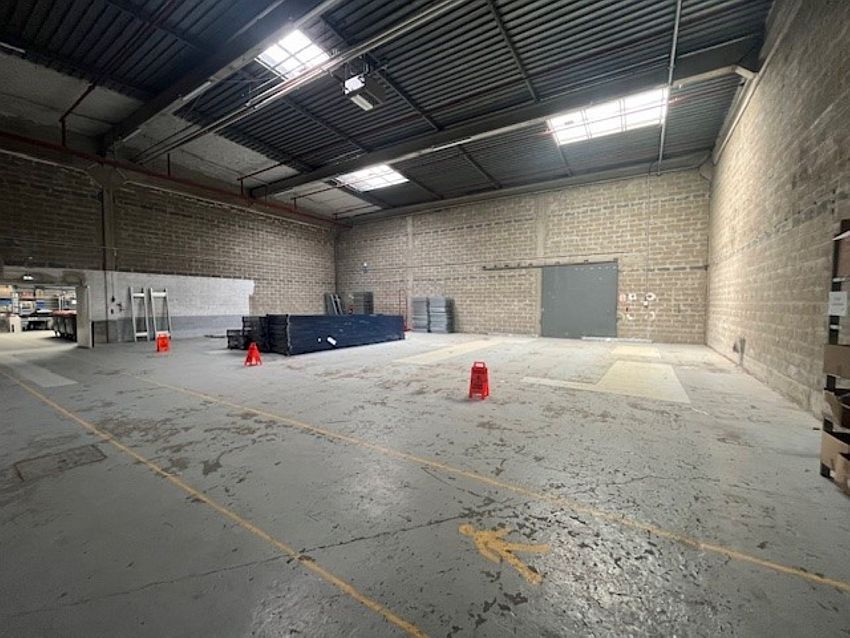 Entrepôt / Local d'activités Location 91140 VILLEJUST