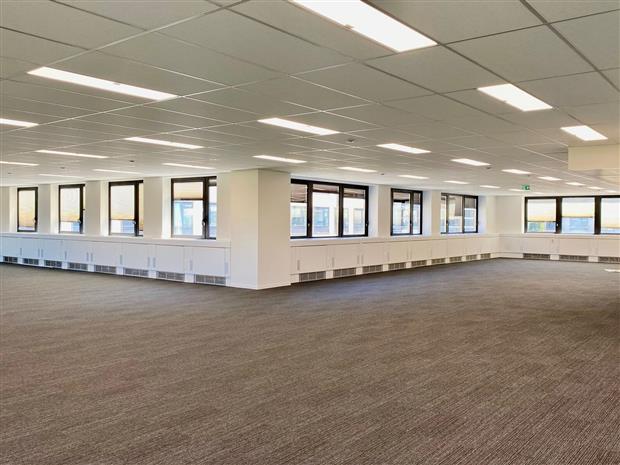 Bureau Location 44200 NANTES 15-19 BOULEVARD GASTON DOUMERGUE