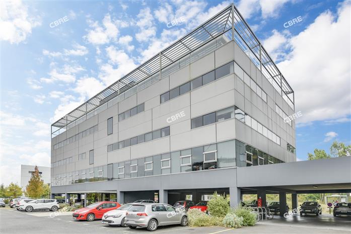 Bureau Vente 33520 BRUGES 9 AVENUE RAYMOND MANAUD