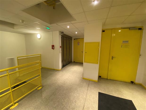 Local d'activités Location 91400 SACLAY