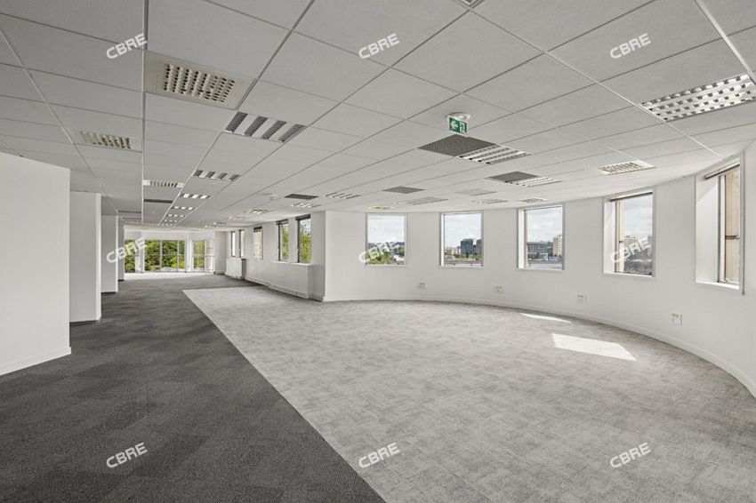 Bureau Location 92310 SEVRES