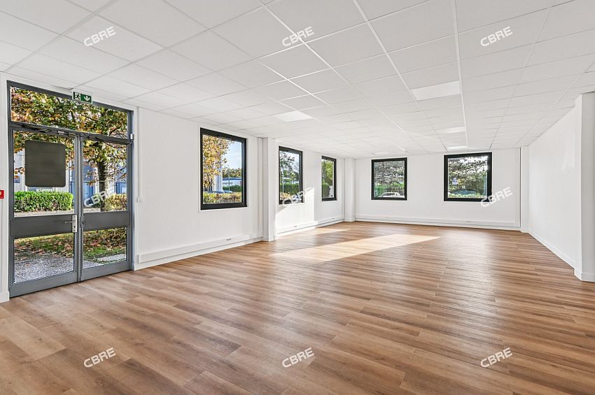 Local d'activités Location 92230 GENNEVILLIERS