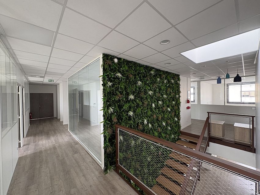 Bureau Location 13420 GEMENOS