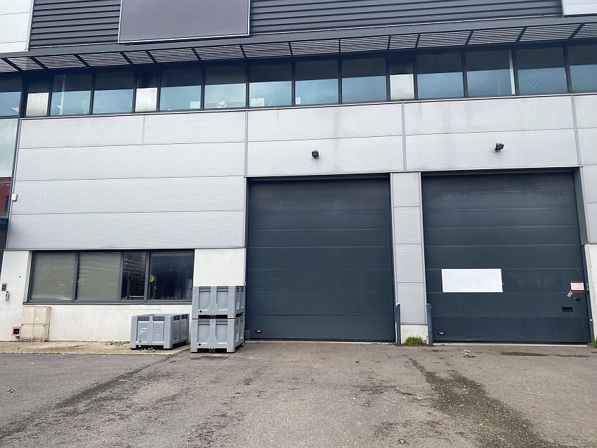 Local d'activités Location 93200 ST DENIS