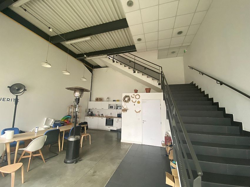 Local d'activités Location 93200 ST DENIS