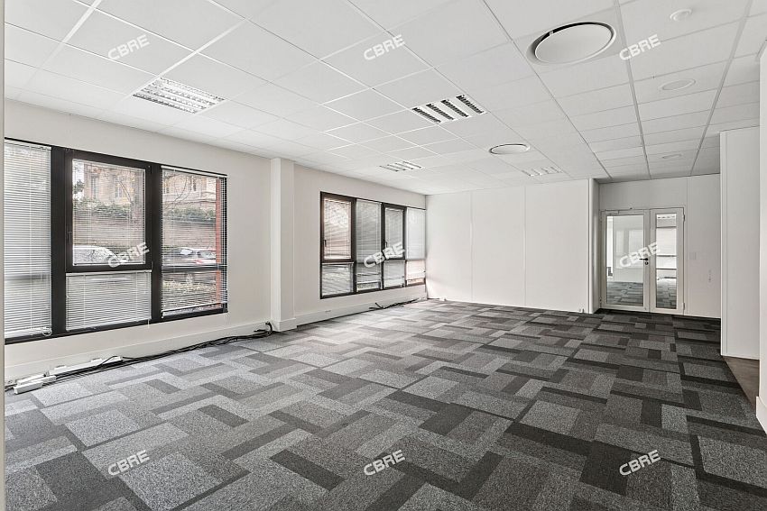 Bureau Location 93400 ST OUEN