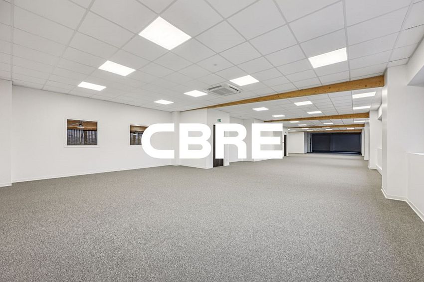 Local d'activités Location 77185 LOGNES