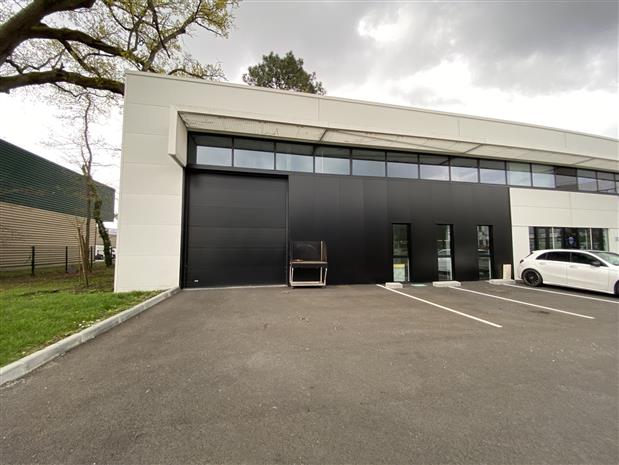 Local d'activités Location 33700 MERIGNAC
