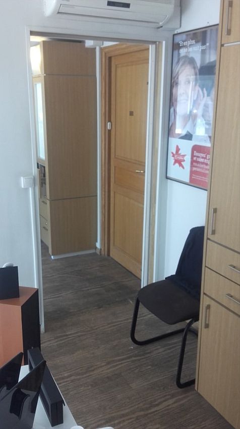 Commerce Location 59493 VILLENEUVE D'ASCQ 115 RUE DES FUSILLES