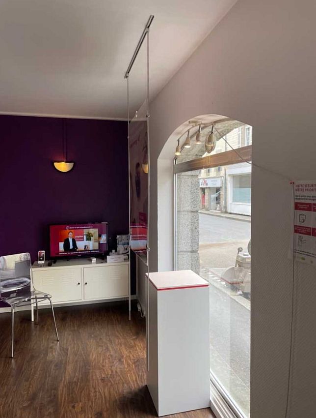 Commerce Location 29400 LANDIVISIAU 6 RUE D'ARVOR