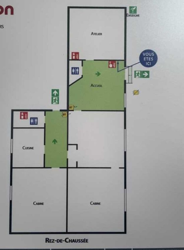 Commerce Location 75017 PARIS 92 AVENUE DE VILLIERS