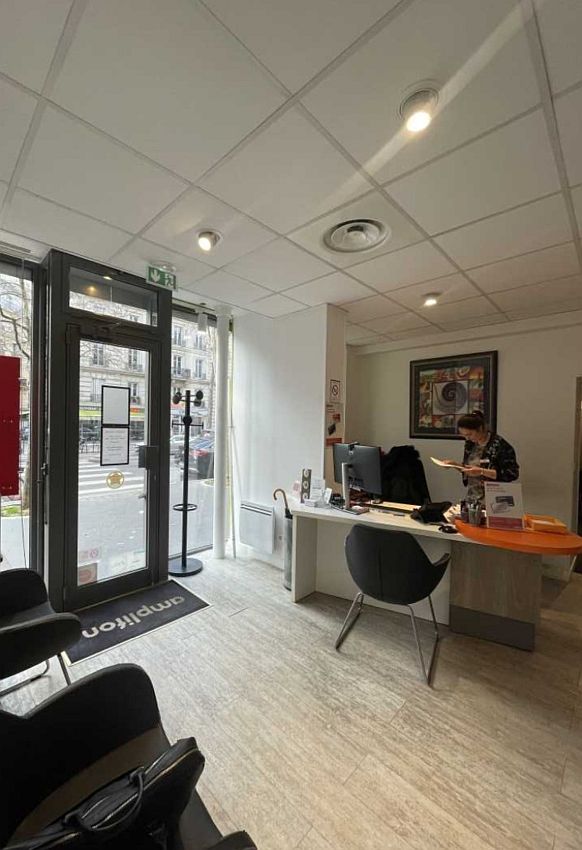 Commerce Location 75017 PARIS 92 AVENUE DE VILLIERS