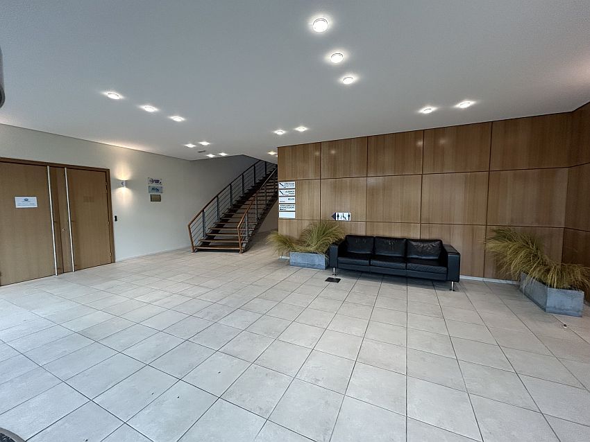 Bureau Location 95700 ROISSY EN FRANCE