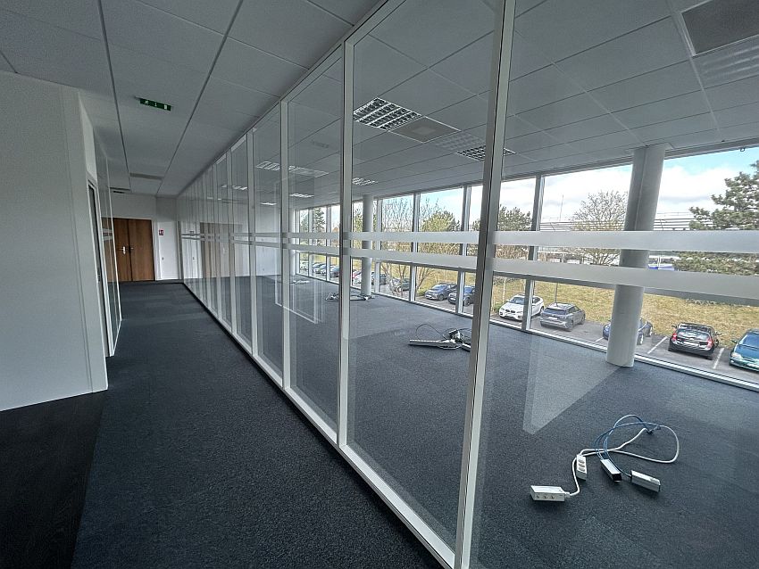 Bureau Location 95700 ROISSY EN FRANCE