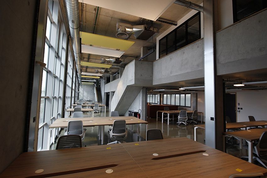 Bureau Location 33100 BORDEAUX 20 RUE GARE D'ORLEANS