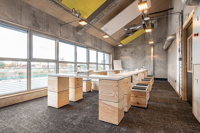 Bureau Location 33100 BORDEAUX 20 RUE GARE D'ORLEANS