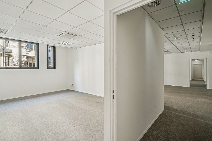 Bureau Location 75008 PARIS 250BIS RUE DU FAUBOURG SAINT HONORE