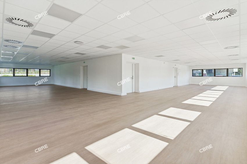 Bureau Location 33700 MERIGNAC  RUE ARIANE