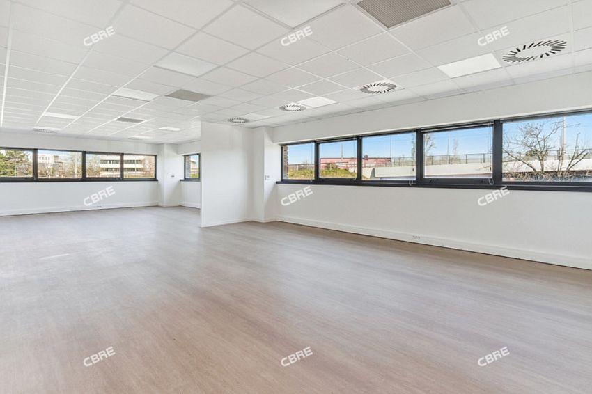 Bureau Location 33700 MERIGNAC  RUE ARIANE