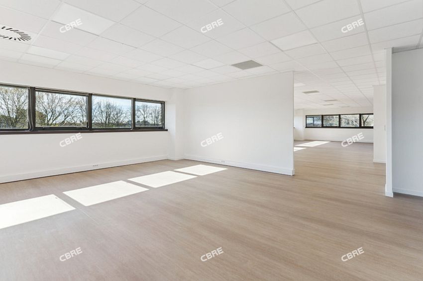 Bureau Location 33700 MERIGNAC  RUE ARIANE