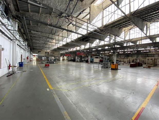 Entrepôt / Local d'activités Vente/Location 91180 ST GERMAIN LES ARPAJON