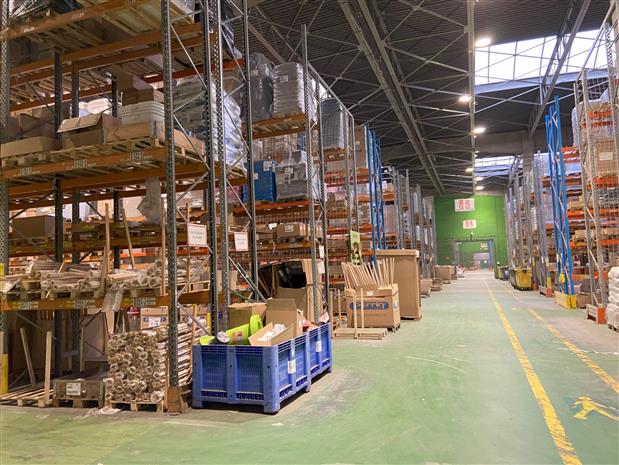 Entrepôt / Local d'activités Location 69800 ST PRIEST