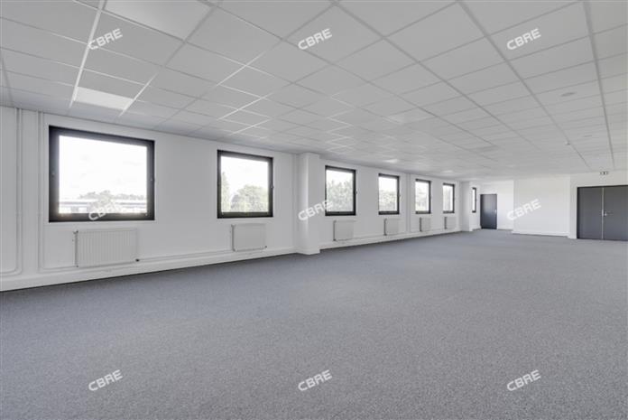 Local d'activités Location 91090 LISSES