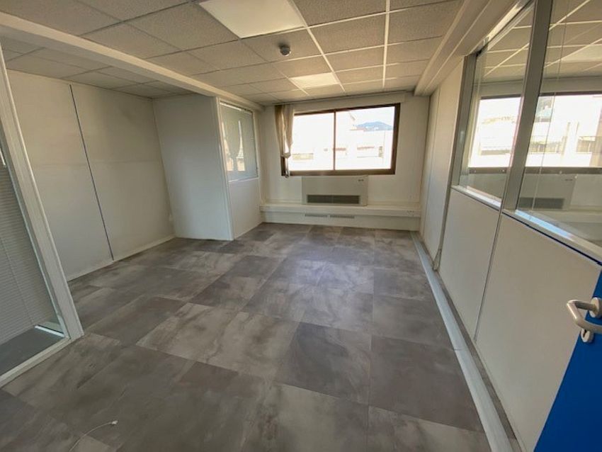 Bureau Location 06000 NICE