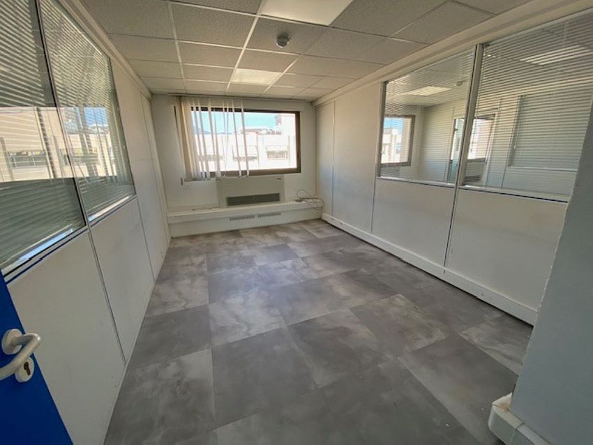 Bureau Location 06000 NICE