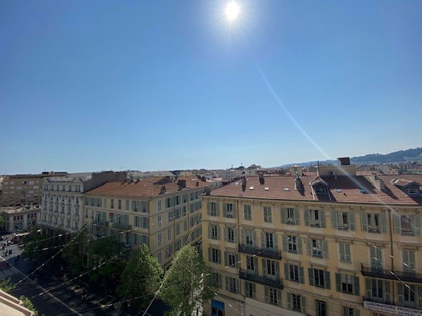 Bureau Location 06000 NICE