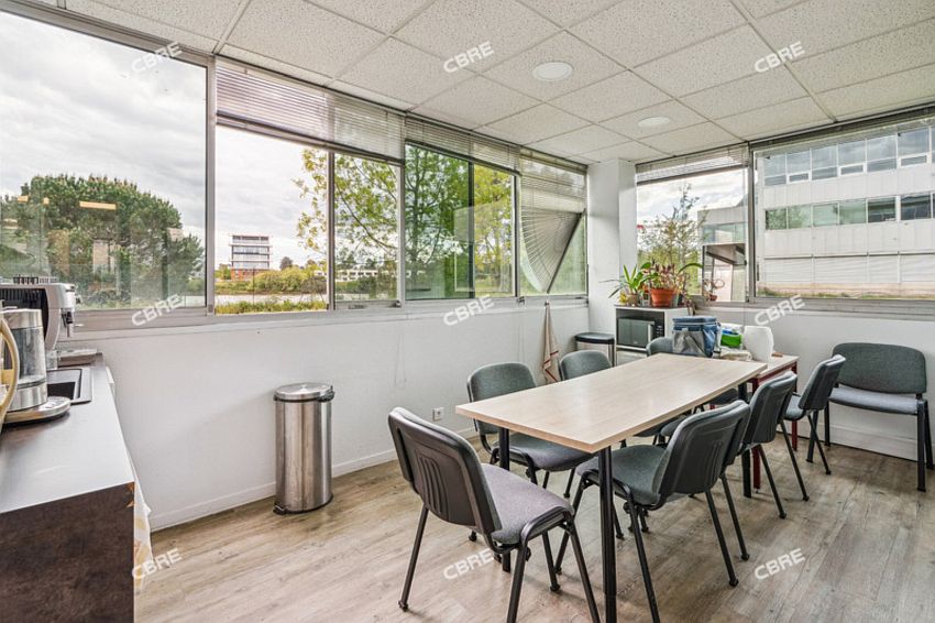 Bureau Location 33700 MERIGNAC