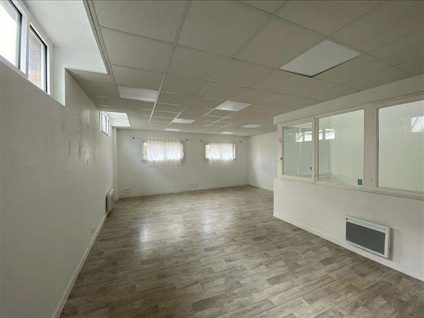 Bureau Vente 35000 RENNES 25 RUE DES TRENTE