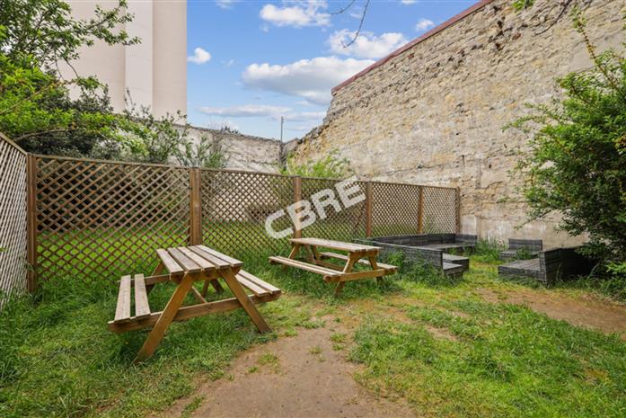 Bureau Location 92120 MONTROUGE 98-100 AVENUE ARISTIDE BRIAND