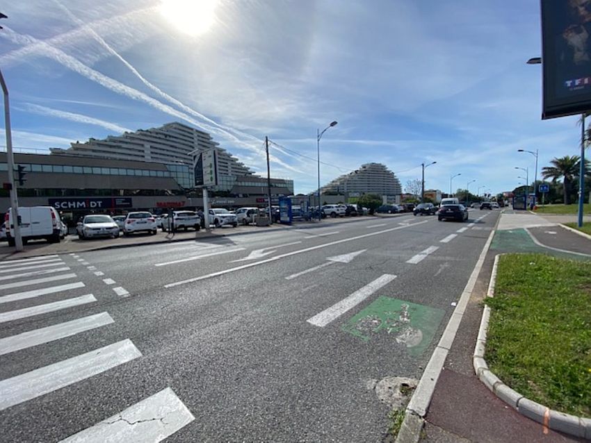 Bureau Location 06270 VILLENEUVE LOUBET