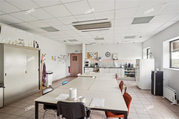 Local d'activités Vente 78550 HOUDAN