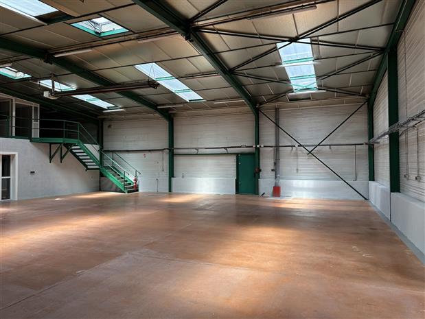 Local d'activités Location 69400 ARNAS