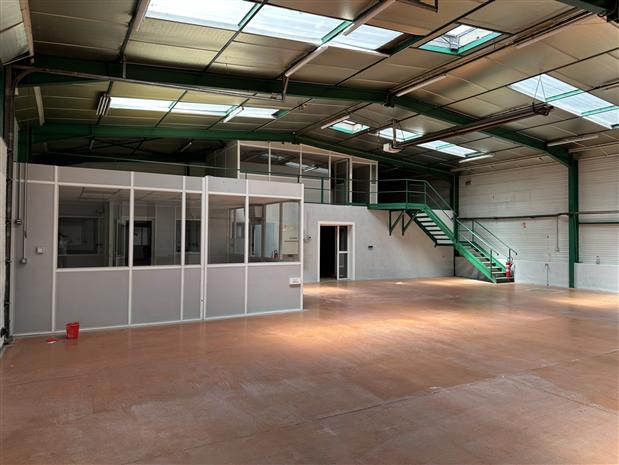 Local d'activités Location 69400 ARNAS