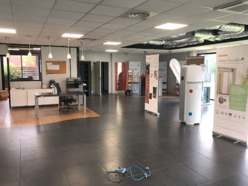 Local d'activités Location 33500 LIBOURNE