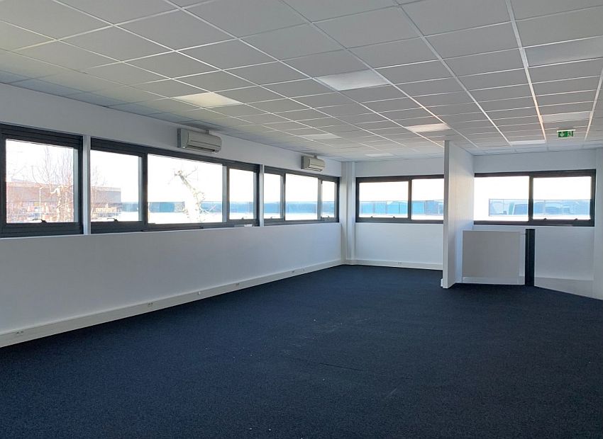 Local d'activités Location 94380 BONNEUIL SUR MARNE