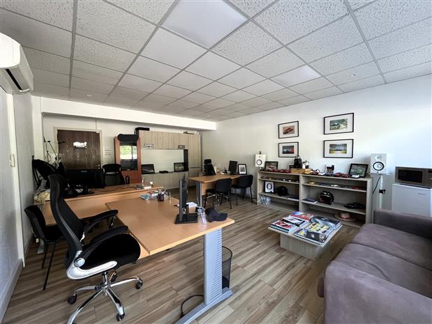 Bureau Location 06220 VALLAURIS 1609 CHEMIN SAINT BERNARD